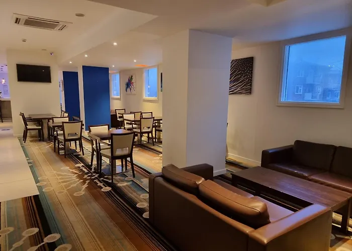 Best Hotels Close to Wakefield Train Station