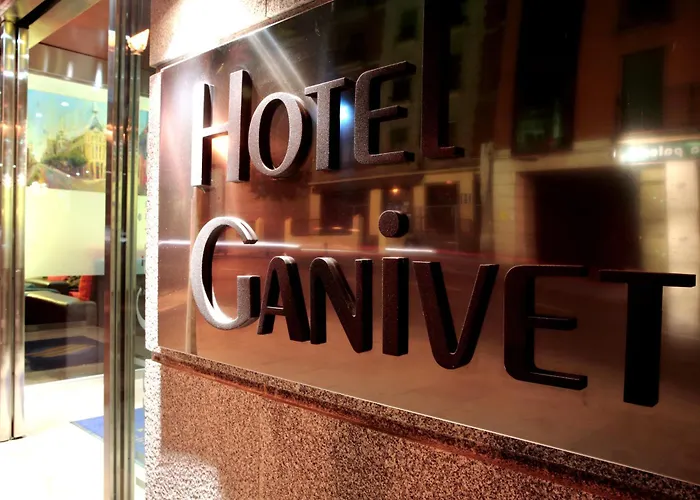 Los Mejores Hoteles en La Latina, Madrid